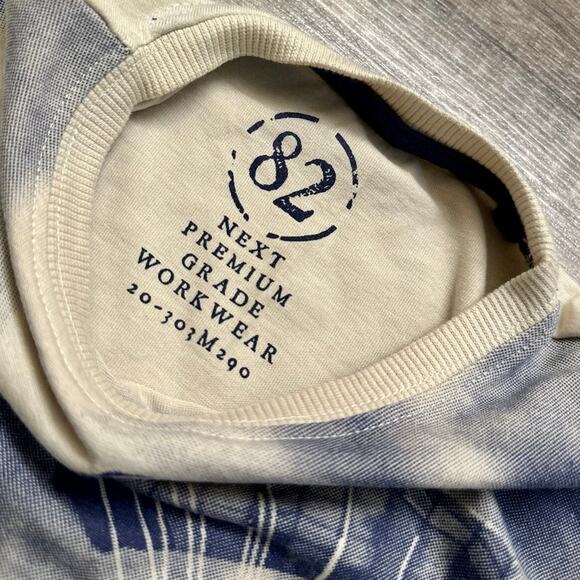 NWOT Next 82 Skydiving Monkey Tee - Picture 4 of 5